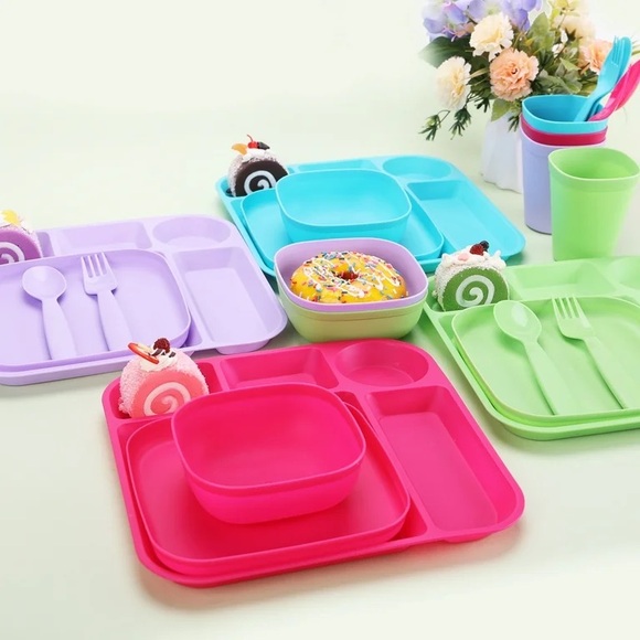24-Piece
Colorful Kids' Dinnerware Set New in box - Picture 5 of 11